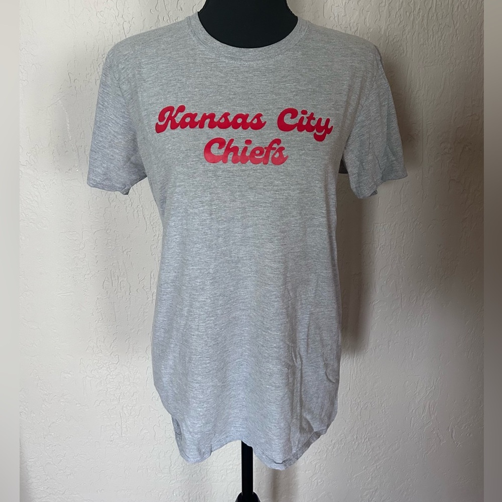 Kansas City Chiefs Tshirt - Picture 1 of 7